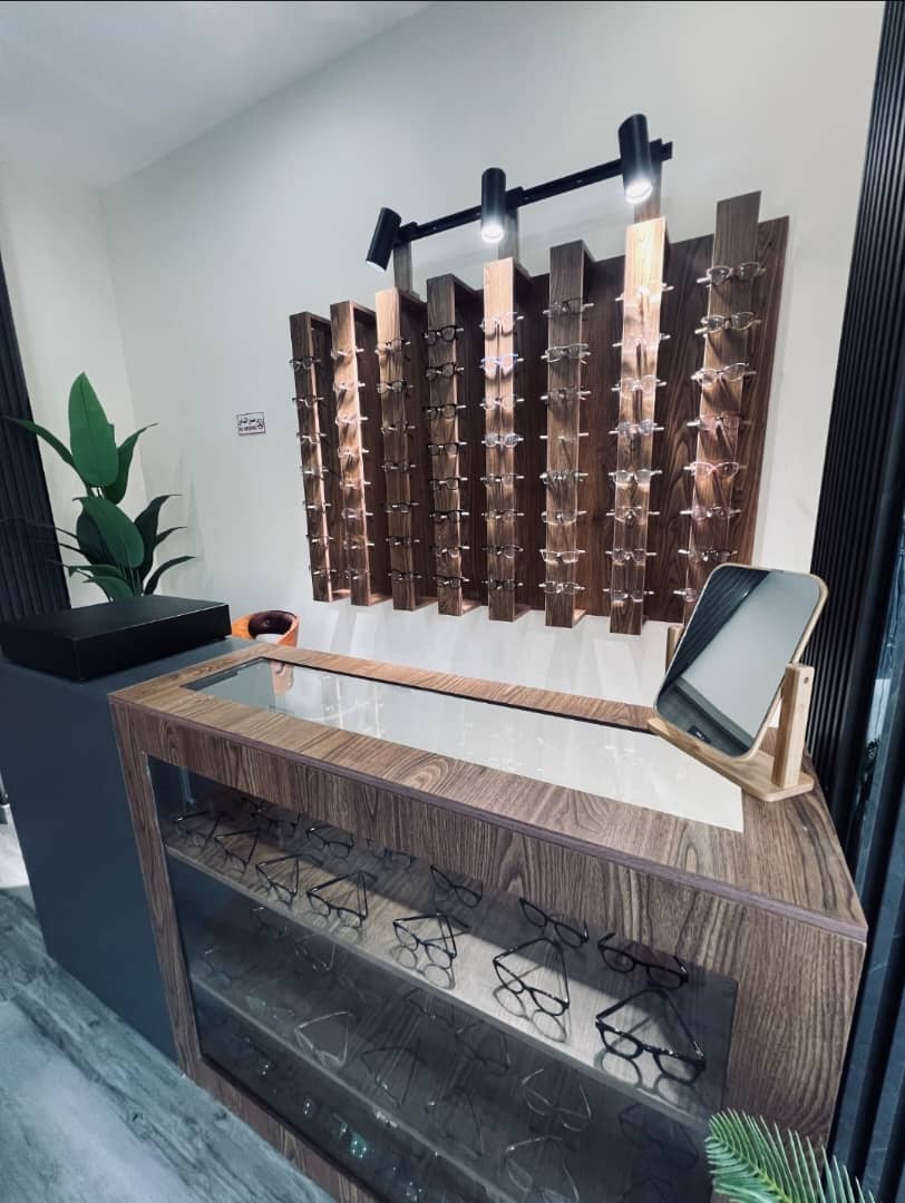 قسم الي البصريات